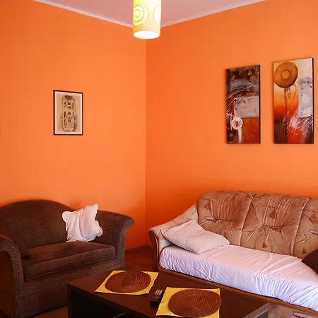 Sendy Apartment *