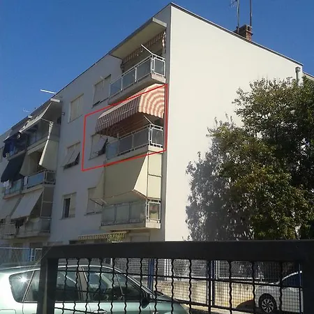 Sendy Apartman Zára